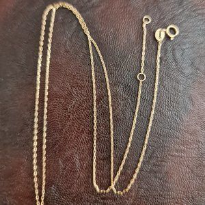 Fine chain link necklace